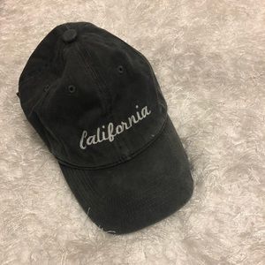 Brandy Melville hat